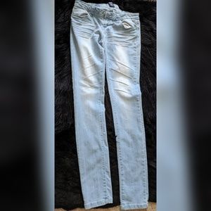 Skinny jeans